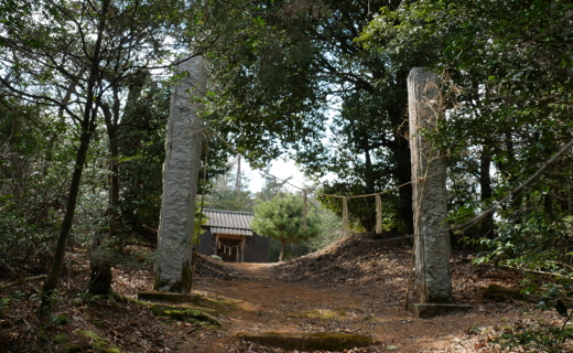 阿部神社の石柱