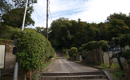阿智神社への道