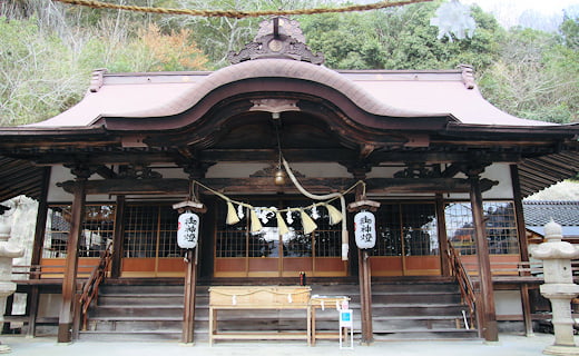 木野山神社拝殿